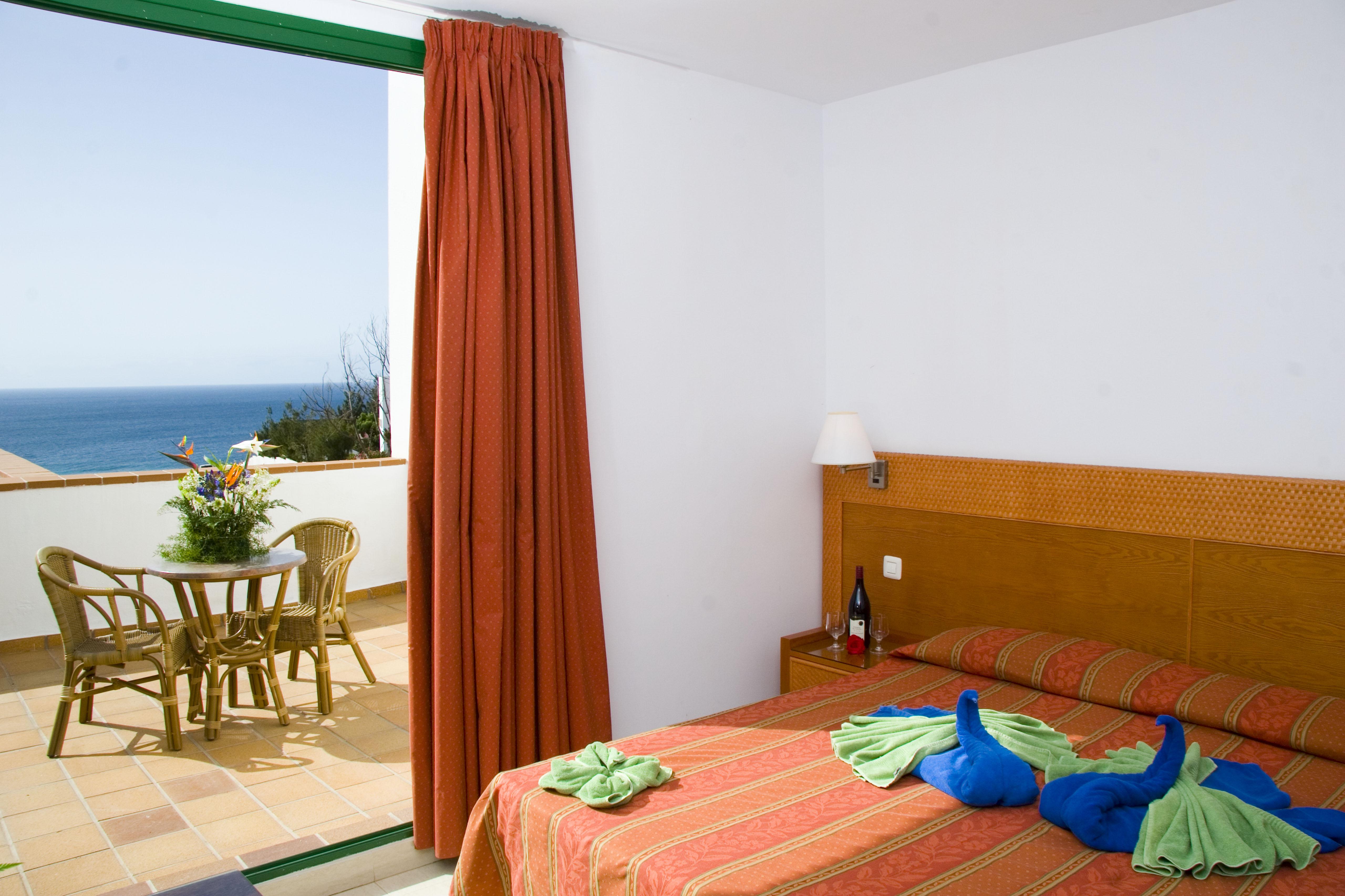 Aparthotel Esquinzo Y Monte Del Mar Playa De Esquinzo Екстериор снимка