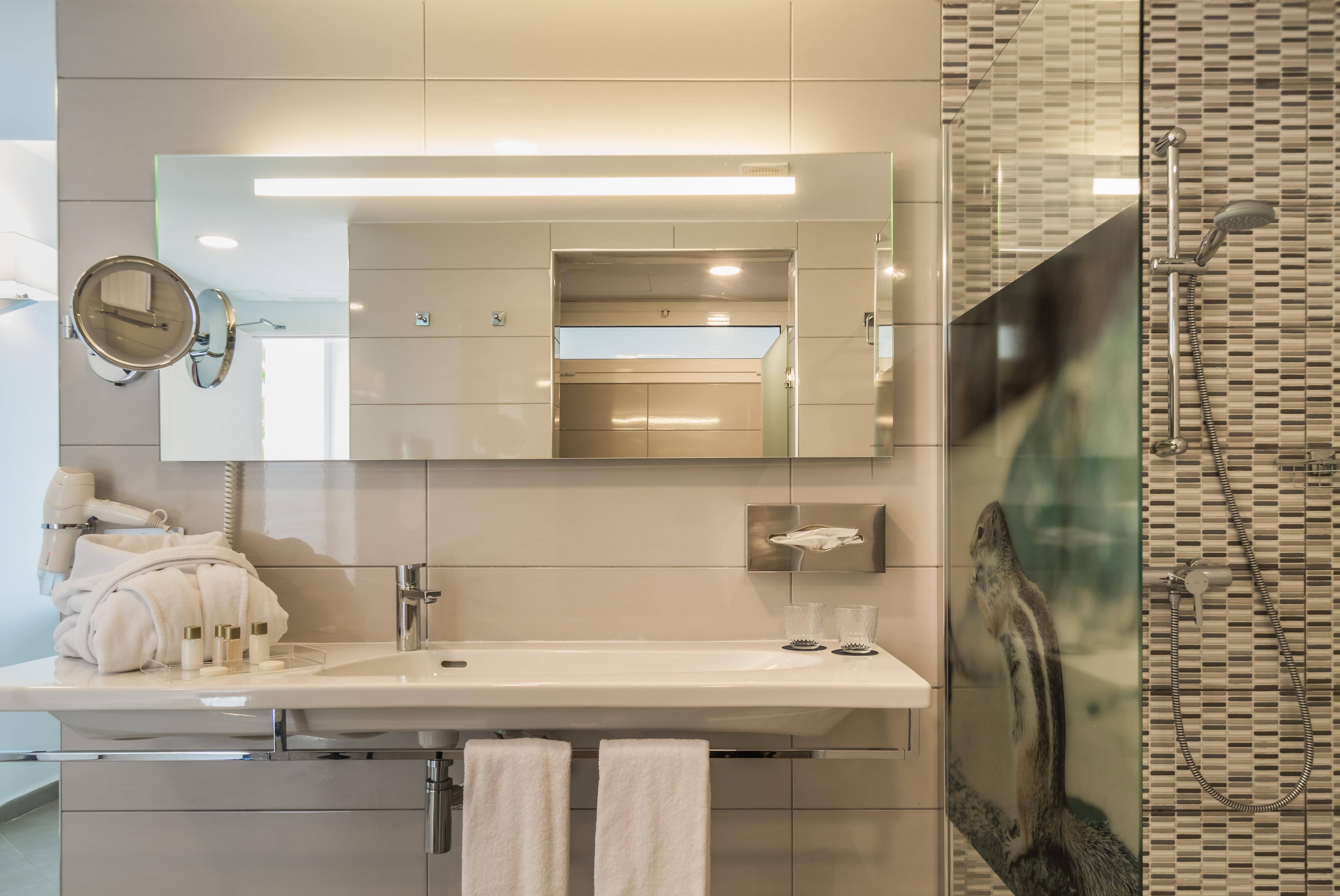 Aparthotel Esquinzo Y Monte Del Mar Playa De Esquinzo Екстериор снимка