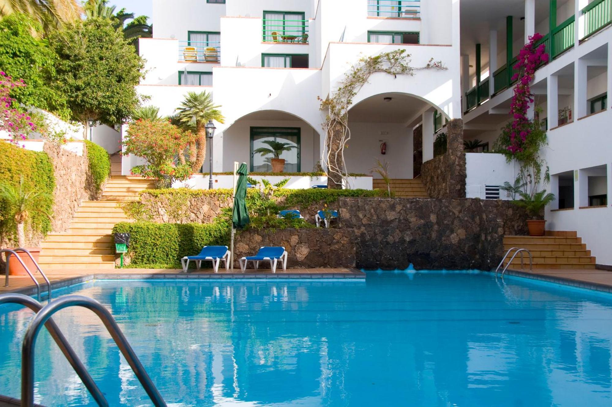 Aparthotel Esquinzo Y Monte Del Mar Playa De Esquinzo Екстериор снимка