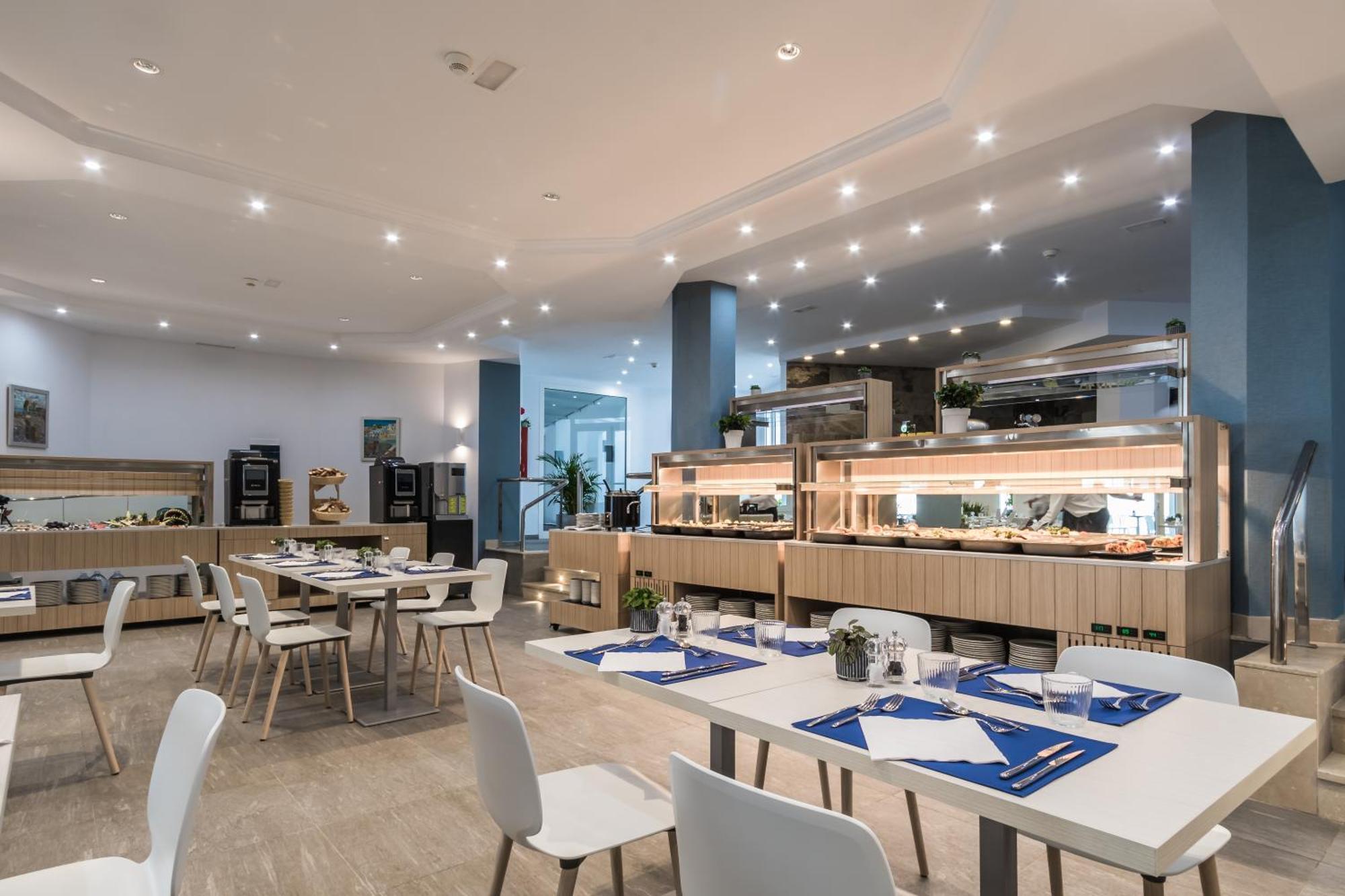 Aparthotel Esquinzo Y Monte Del Mar Playa De Esquinzo Екстериор снимка