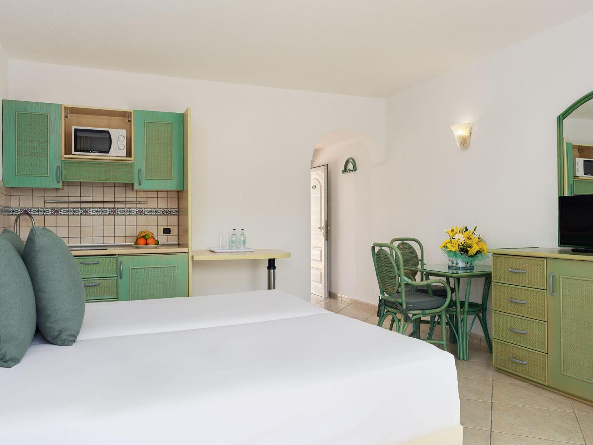 Aparthotel Esquinzo Y Monte Del Mar Playa De Esquinzo Екстериор снимка